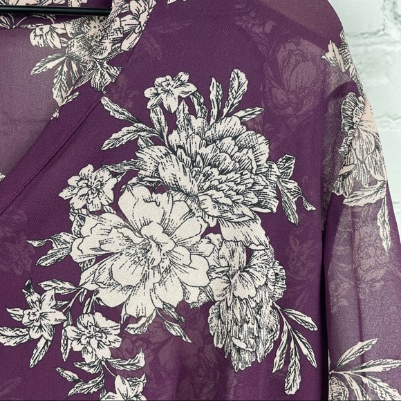 TORRID Purple Floral Chiffon Hi Lo Tunic Top size 00 - Picture 6 of 9